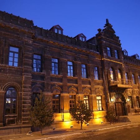 Cheltikov Hotel Kars Zewnętrze zdjęcie